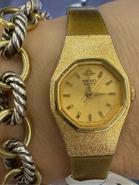 Seiko Gold-Tone Women's Bracelet Watch